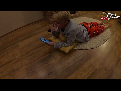 ❤️ 미친 금발 빠는 거대한 거시기 빠는과 그것에 튀는 항문 섹스 ☑ 고급 섹스 우리 ko.pornodil.ru ❌❤